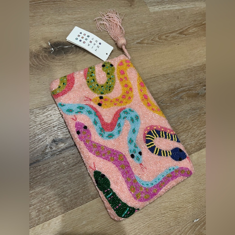 New with Tags Tiana NY snake beaded clutch